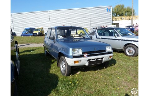 Cales latérales Renault 5